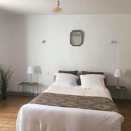 Les Oiseaux De Passage Hotell Saint-Gaultier Eksteriør bilde