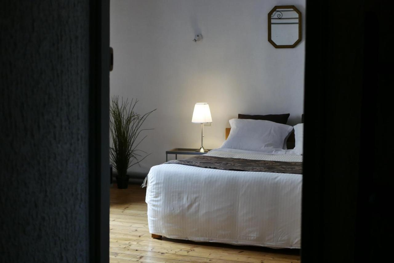 Les Oiseaux De Passage Hotell Saint-Gaultier Eksteriør bilde